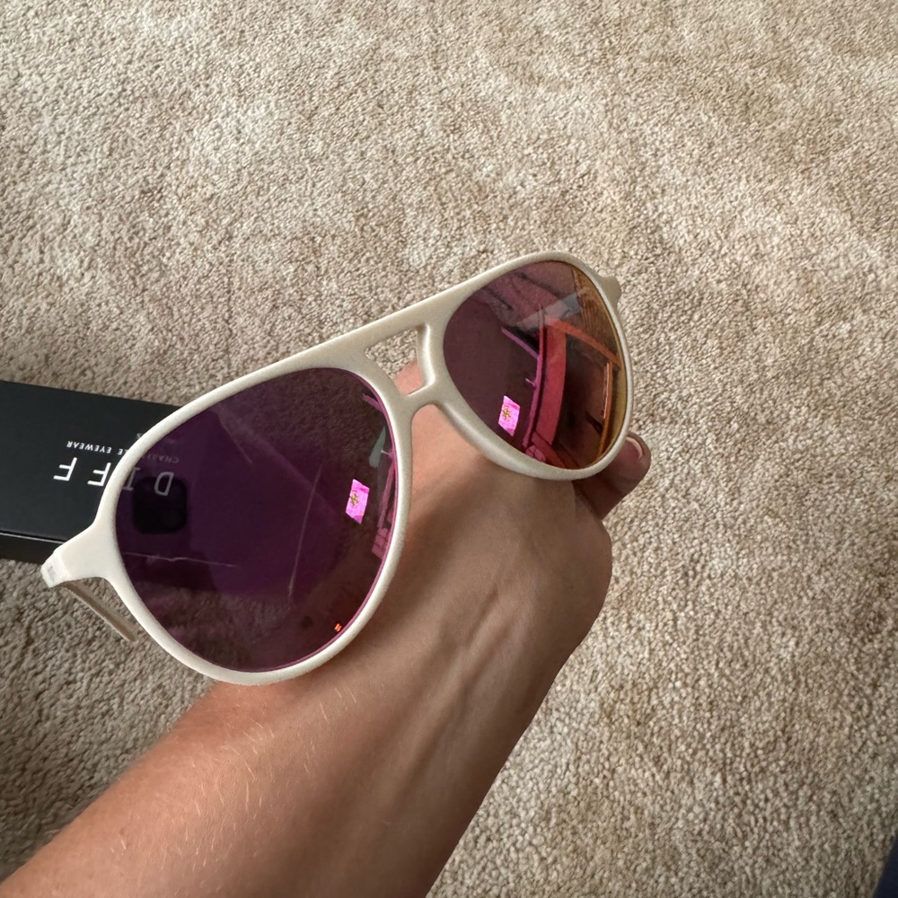 Diff Sunglasses - image 5